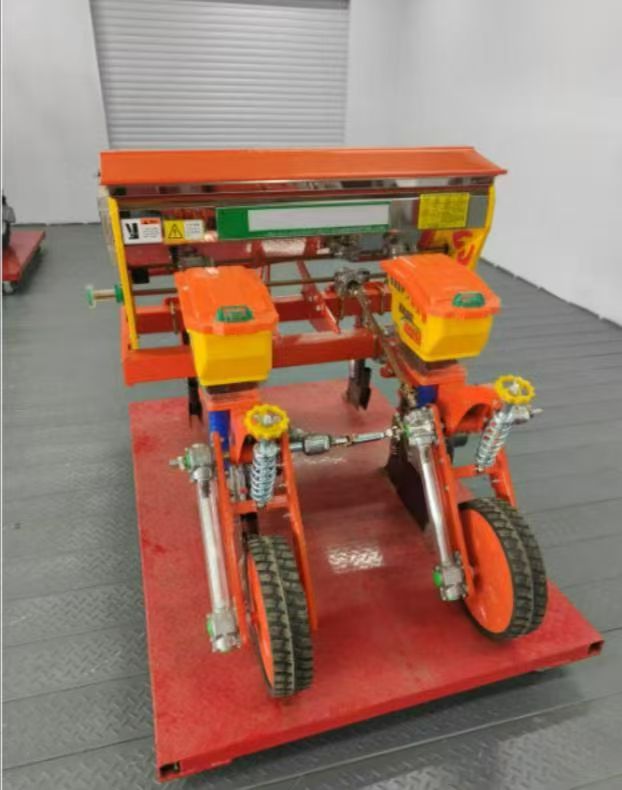 Planteuse de maïs montée sur tracteur Planteuse de maïs montée sur tracteur